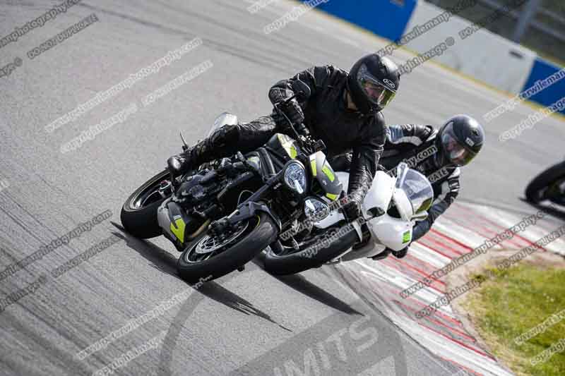 donington no limits trackday;donington park photographs;donington trackday photographs;no limits trackdays;peter wileman photography;trackday digital images;trackday photos